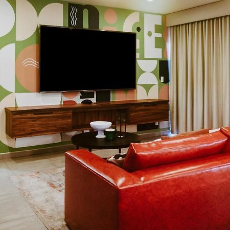 Near Border, Revolucion & Playas De Tijuana Aparthotel Εξωτερικό φωτογραφία